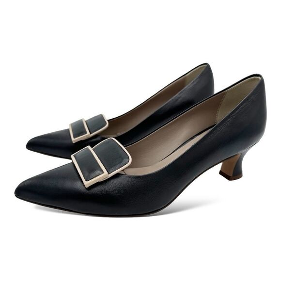 L’idea by Lori Black Pointed Pumps Taupe Trimmed Leather Rectangle Embellishment - Picture 1 of 13